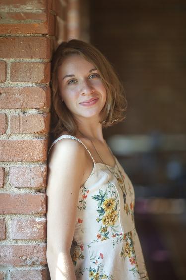 KIERSTEN LEIGH (Krírstin Líi) “Guíame Señor”